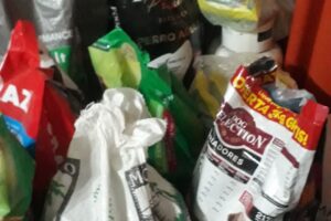 Alimentos Para Mascotas Rey Barrio San Francisco calle 1421 nro 1621 Florencio Varela