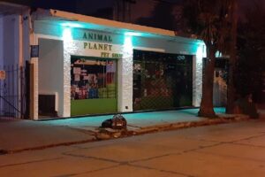 Animal Planet Pet Shop