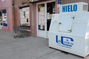 Autoservicio La Familia