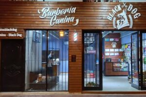 Black Dog Barbería Canina