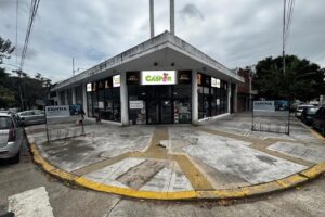 Casper Pet Store Bucarelli