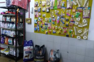 Claudia peluquera canina Pet Shop