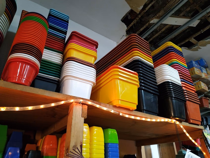 Defrisor Productos para Jardín y Mascotas