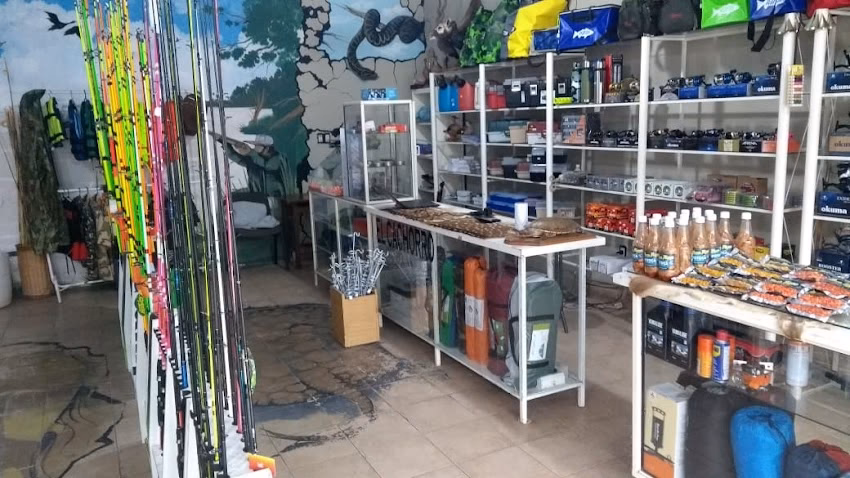 El Cachorro outdoors