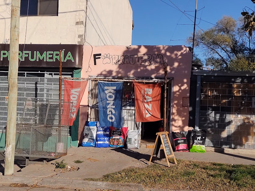 Forrajeria collón cura