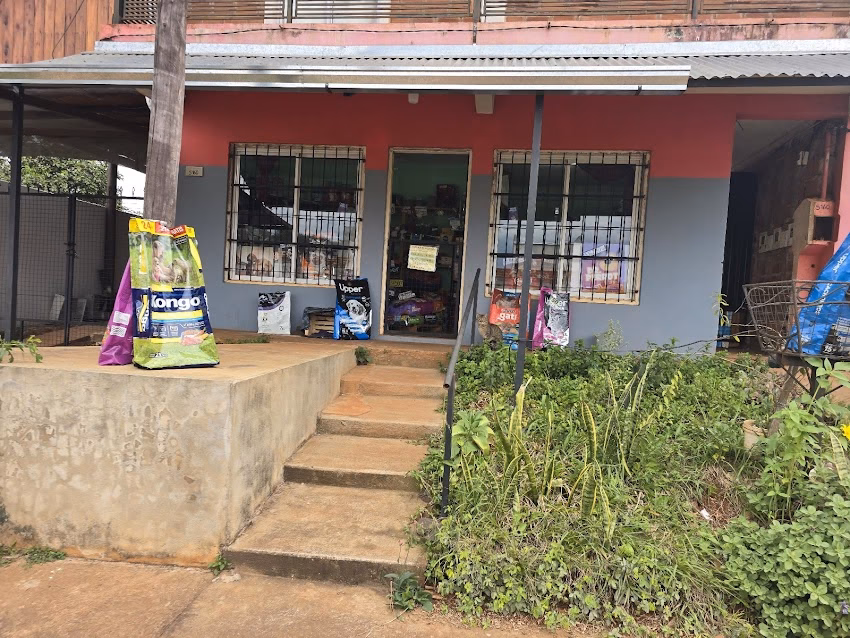 Huellas Alimento y accesorios para mascotas