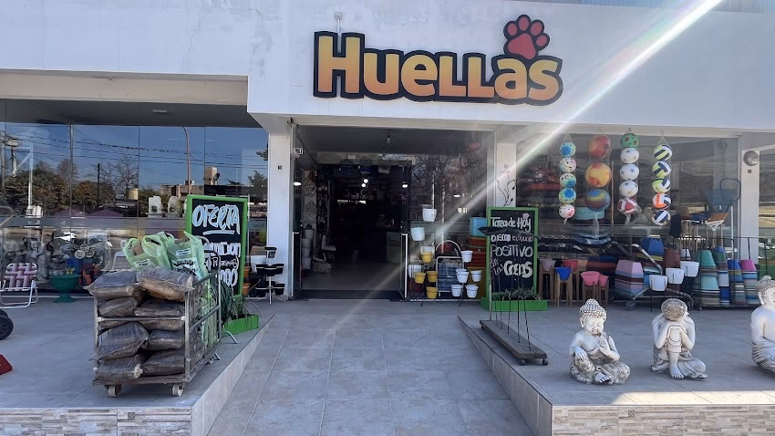 Huellas tienda de mascotas