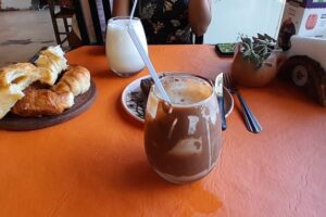 La Casa de las Media Lunas