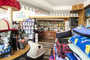 La Granja Veterinaria Pet Shop