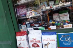 La Porteña Pet Shop Gardening