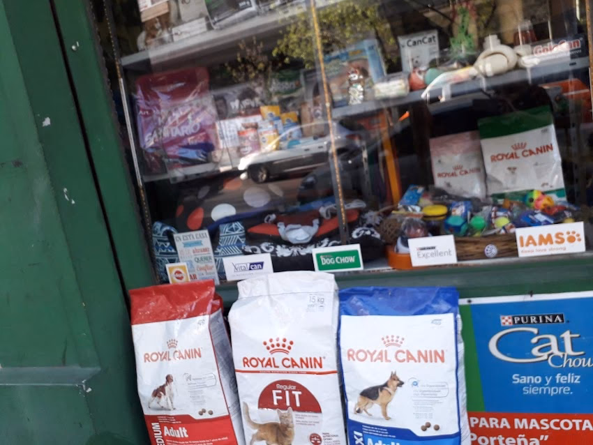 La Porteña Pet Shop Gardening