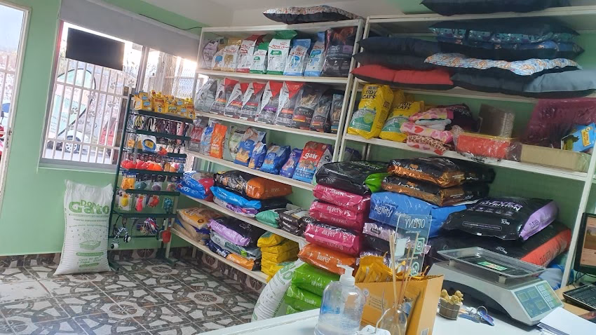 Opony Peluquería Canina y Pet Shop