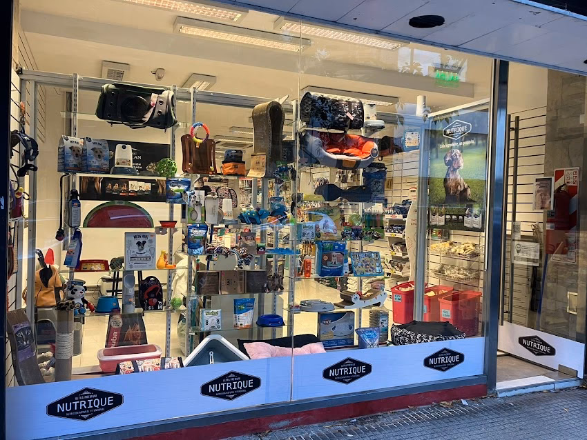 Pet shop Fullmaskotas