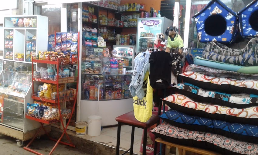 Pet Shop Hocicos Mini Market