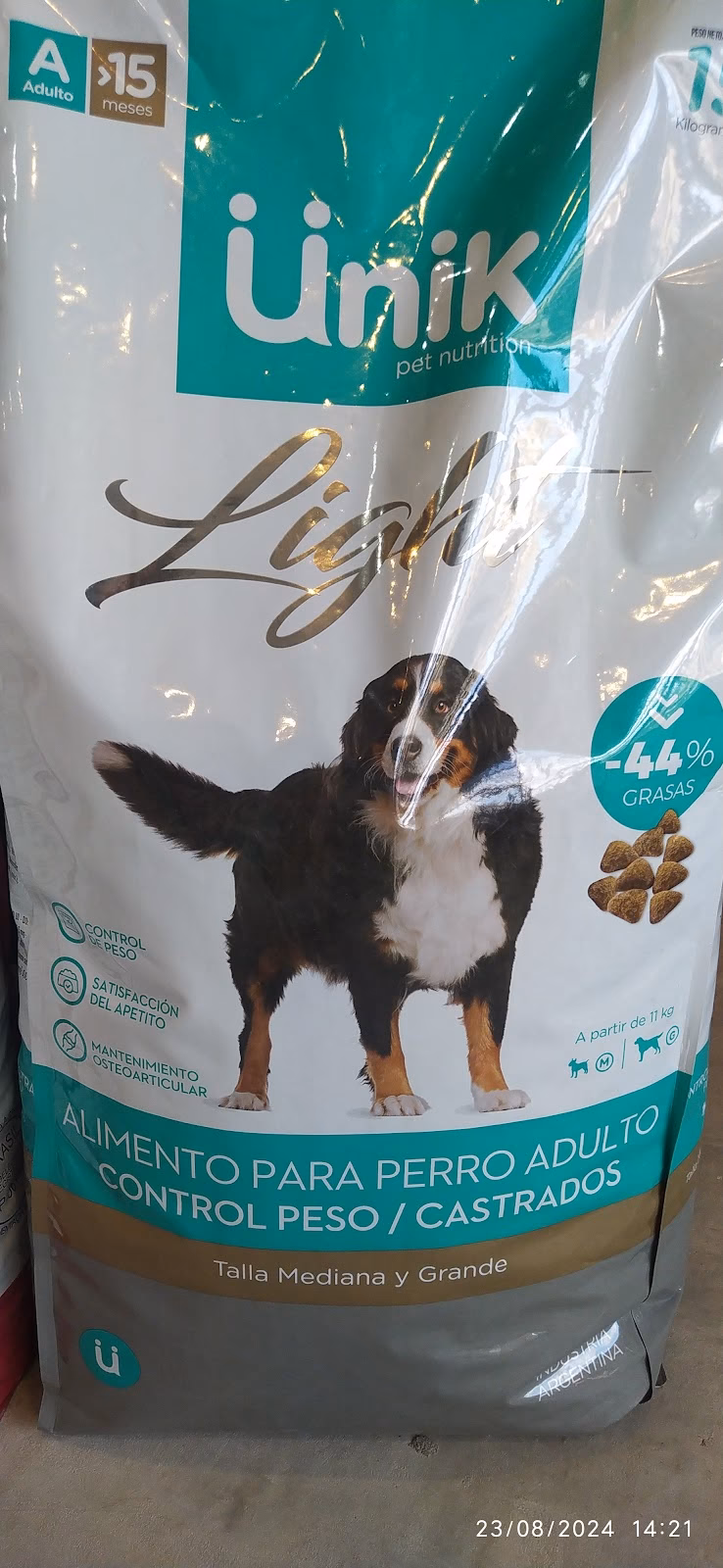 Pet shop tiaraselene