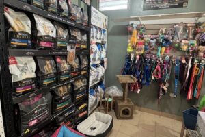 Pet Shop y Forrajería El Ombu