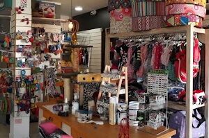 Pet Store Campana