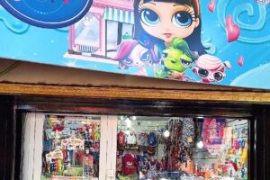 Petcholandia Peluquería Canina tamaño chico y Petshop