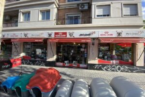 Pets Center Pet Shop Tienda de Alimento y Accesorios para Mascotas