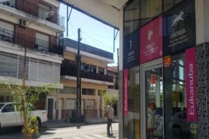 Pets Center Pet Shop Tienda de Alimento y Accesorios para Mascotas