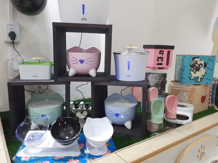 Petshop Los tres mascoteros sede parque