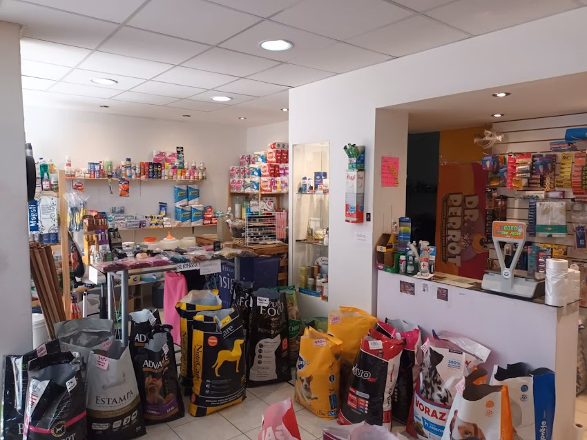 Polirubro La Esquina Art limpieza y mascotas