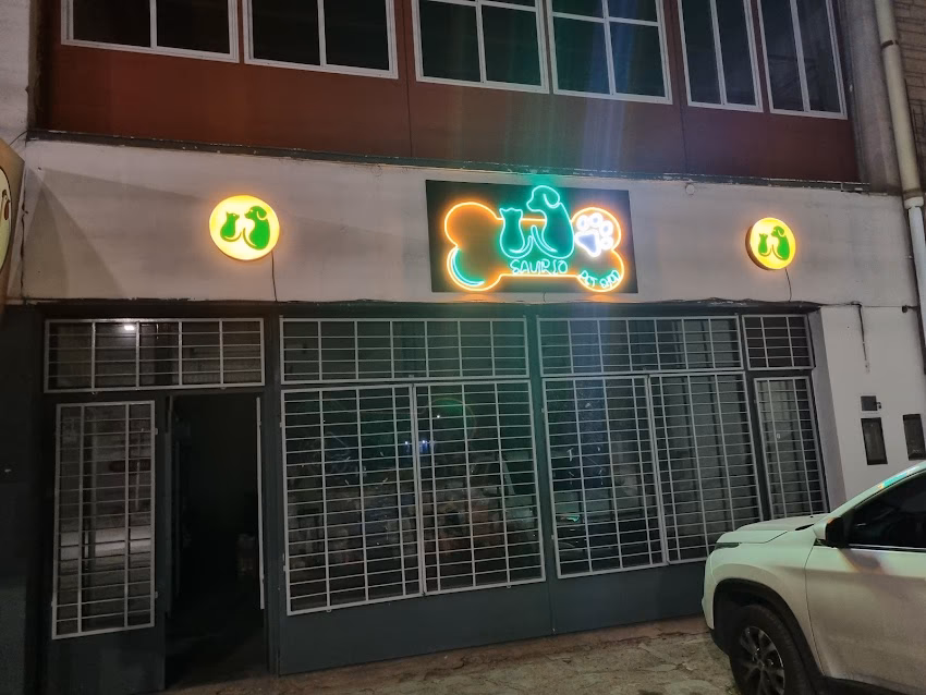 Saurio Pet Shop