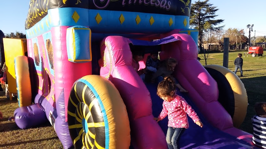 Su Despensa Y Forrajeria Gowland